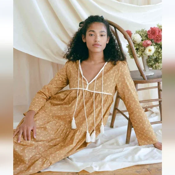 Christy Dawn Paloma Dress in Biscotti Cosmos Floral - Picture 3 of 7